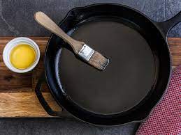 how to season cast iron with avocado oil