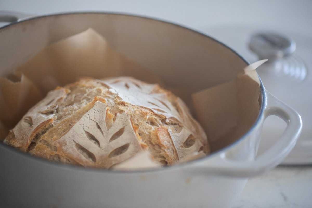How to determine the size of a dutch oven - How To Clean Cast Iron