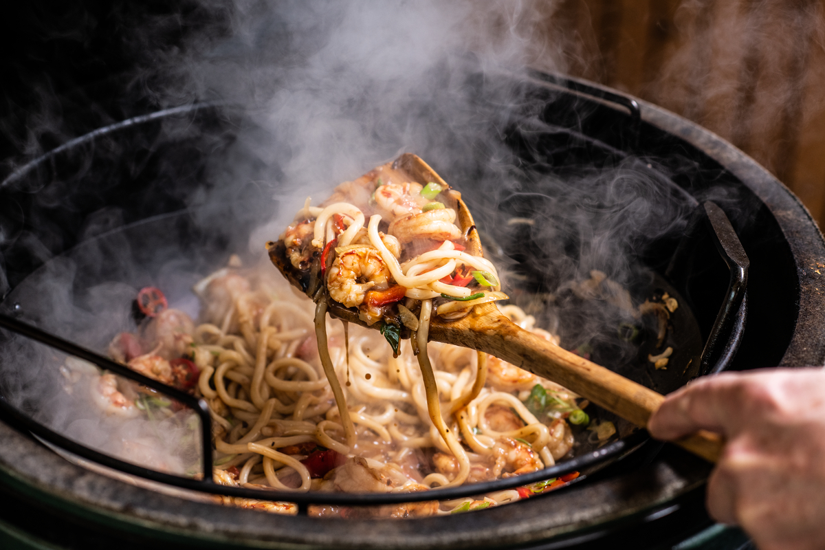 how to cover a wok without a lid