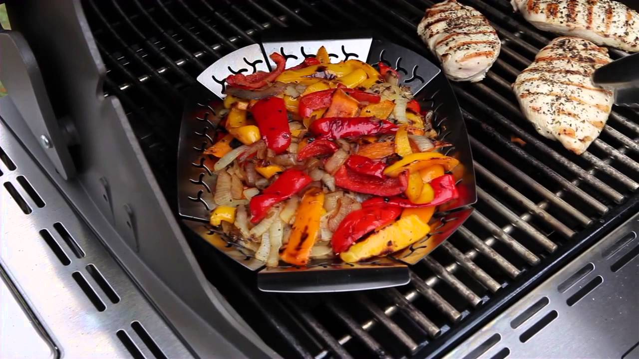 How to clean a Weber grill basket