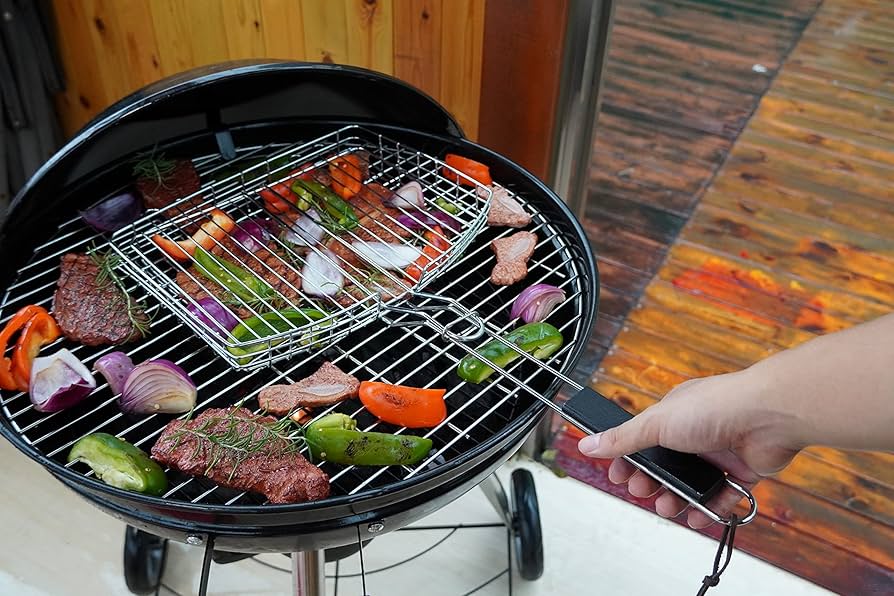 How to grill vegetables in a basket