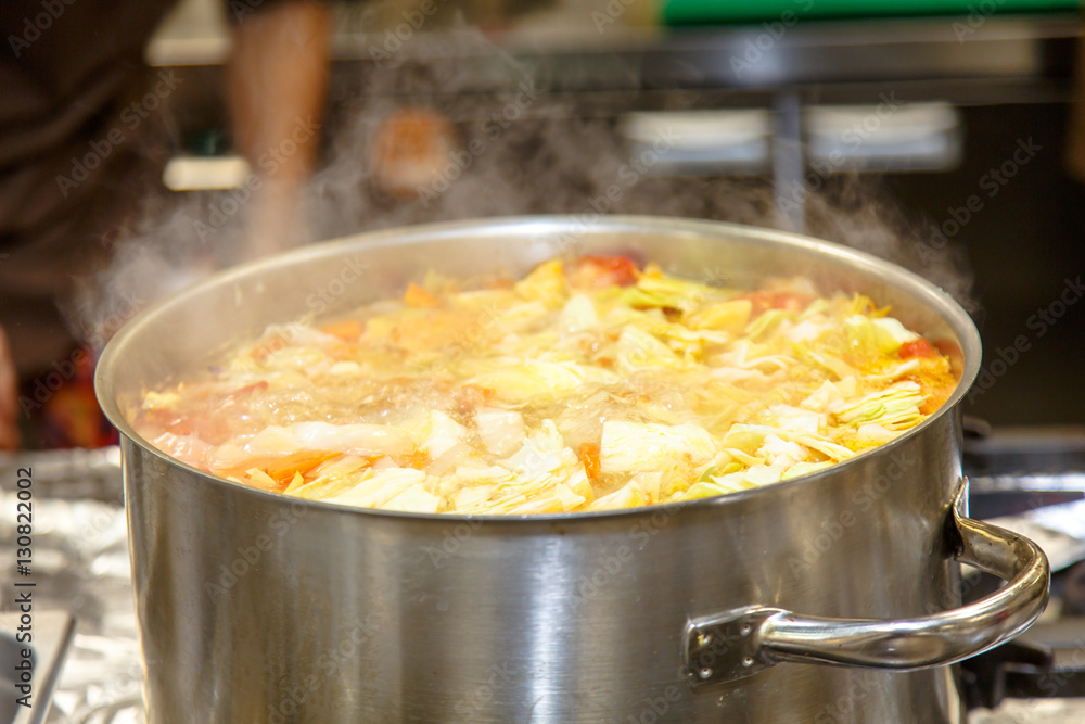 How to make vegetable stock in a crock pot