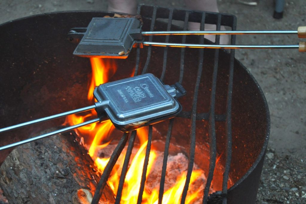 How to Choose the Best Pie Iron for Your Needs
