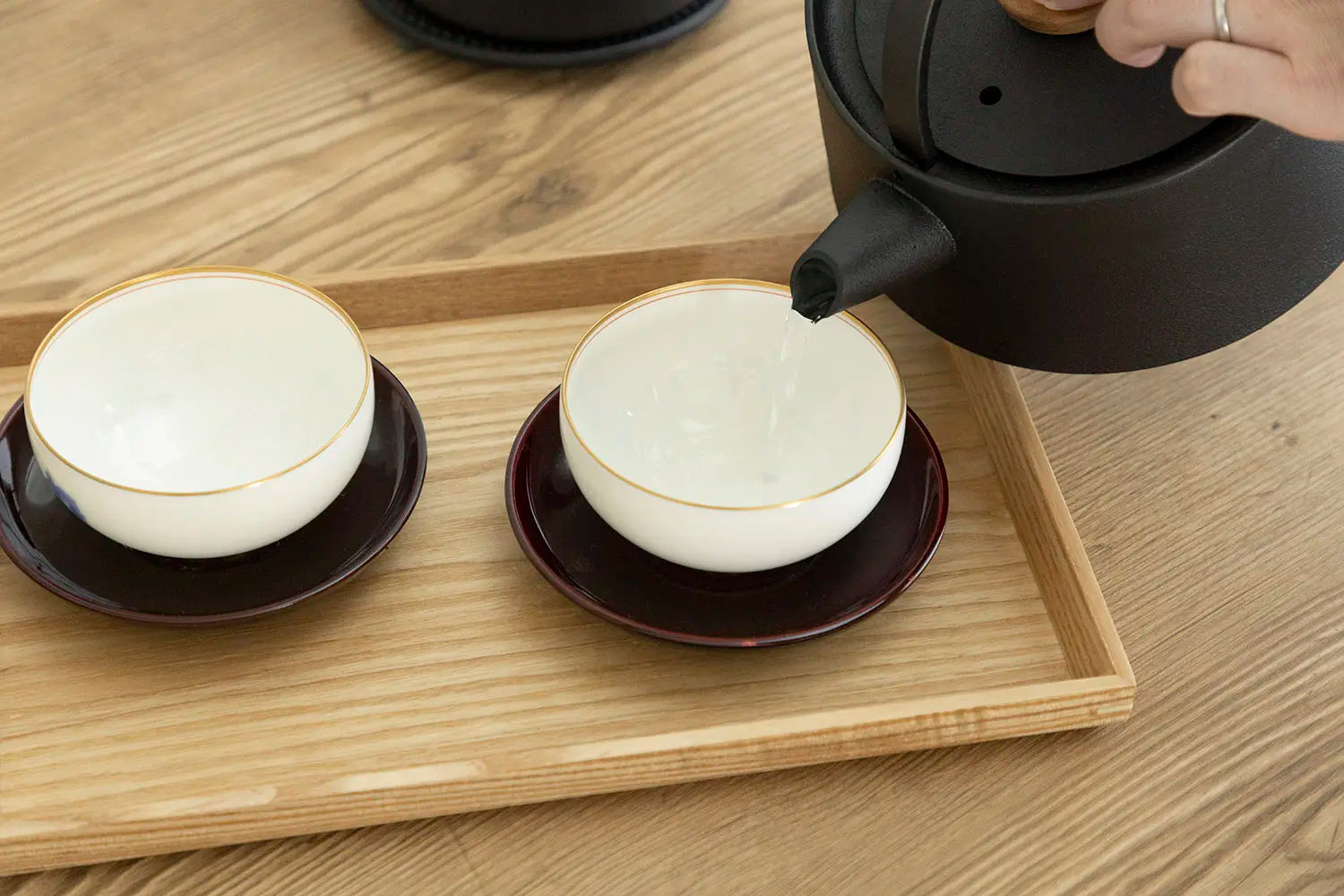 How to Use a Cast Iron Kettle Step by Step Guide