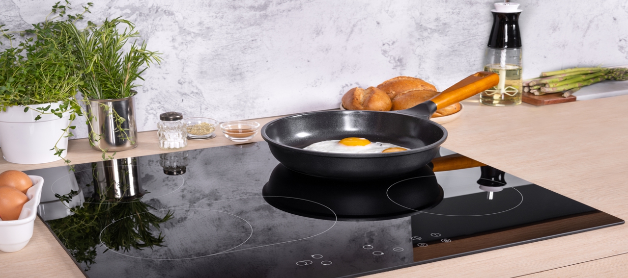 cooking curry in cast iron on induction