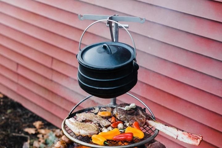 cauldron tripod vs stand Cauldron Tripod vs Stand: Which Outdoor Cookware Is Best?